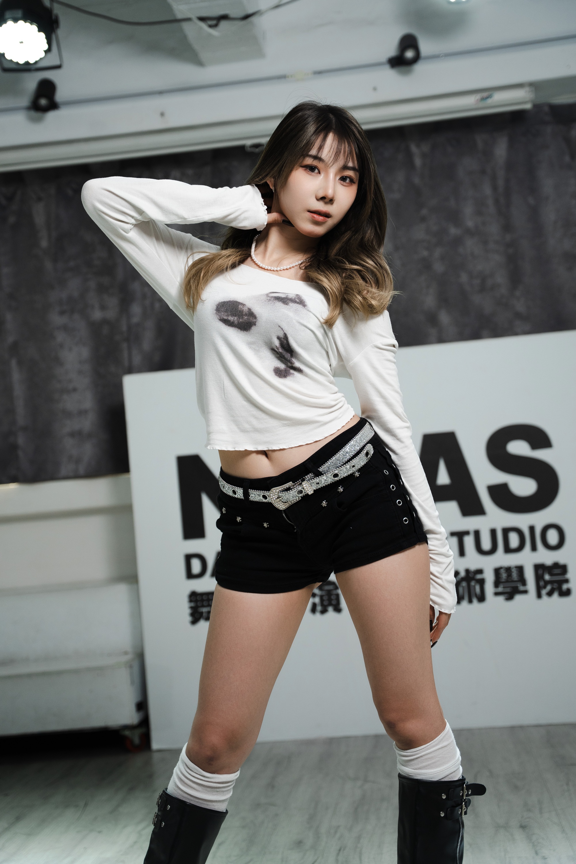 尼亞斯舞蹈表演藝術學院的師資介紹圖片